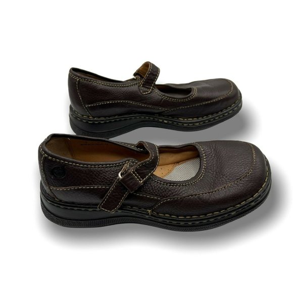 Born black leather upper adjustable strap Mary Jane shoe size 3 - Picture 2 of 8